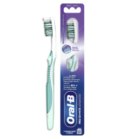 Зубна щітка Oral-B Pro 3D White Advanced Відбілювання Середньої жорсткості 1 шт. (8700216476324)