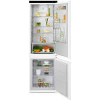 Холодильник Electrolux LNA7CE18S