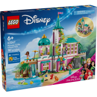 Конструктор LEGO Disney Замок принцеси та королівські улюбленці (43267)