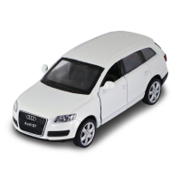 Масштабна модель автомобіля TechnoDrive Audi Q7 білий (250407)