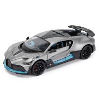 Масштабна модель автомобіля TechnoDrive Bugatti Divo сірий 1:18 (250940BDGY)